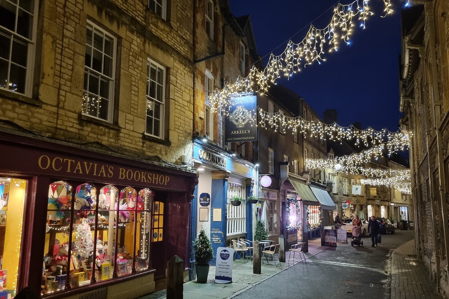 Christmas at The Golden Cross, Cirencester | Sunday Lunch at The Golden Cross, Cirencester, pub food & rooms in the capital of the Cotswolds